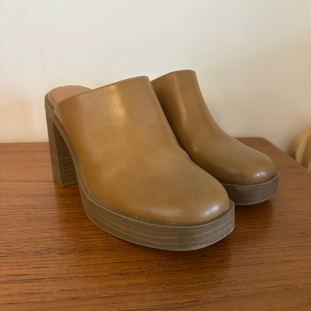 Tan Leather Platform Mules